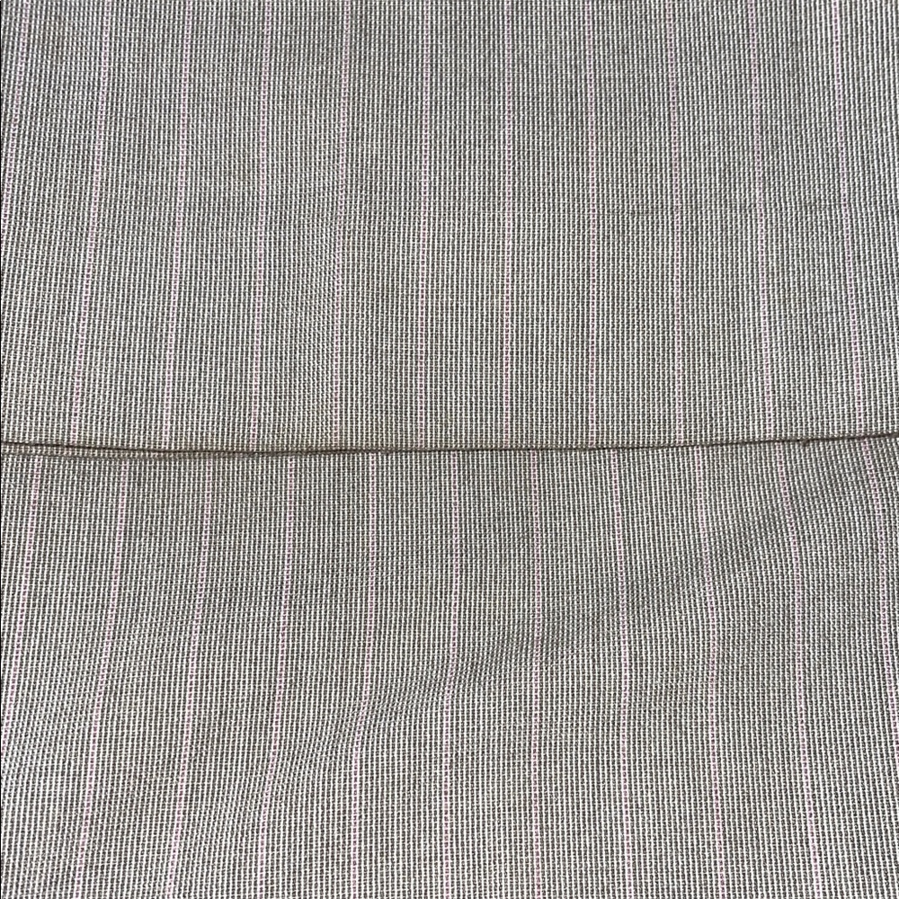 Talbots Women’s Beige/Pink Dress Pants.  Size 2P - Picture 2 of 6